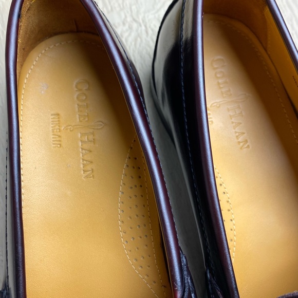 Cole Haan Nike Air Pinch Tassel Burgundy Loafer - Picture 4 of 8